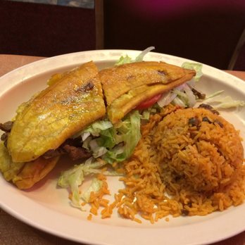 Papa's Cache Sabroso - Steak jibarito sandwich - Latin American Near Me - Chicago, Illinois Papa's Cache Sabroso - Steak jibarito sandwich - Latin American Near Me - Chicago, Illinois