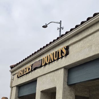 Foster's Donuts - Outside - Donuts Near Me - Grover Beach, California Foster's Donuts - Outside - Donuts Near Me - Grover Beach, California