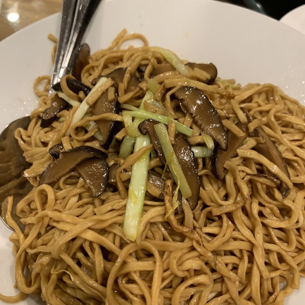 Secret Kitchen - Braised E-Fu Noodle - Cantonese Near Me - Flushing, New York Secret Kitchen - Braised E-Fu Noodle - Cantonese Near Me - Flushing, New York