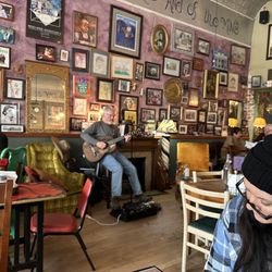Comma Coffee - Live music!
