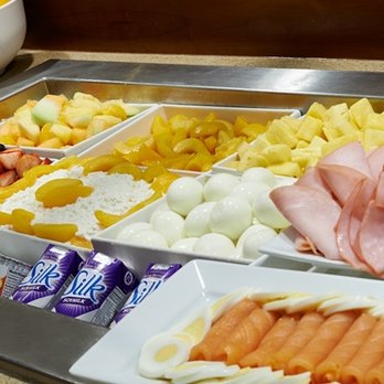 Grille 39 - Yum! Don't miss out on our popular breakfast buffet! - American Near Me - Detroit, Michigan
