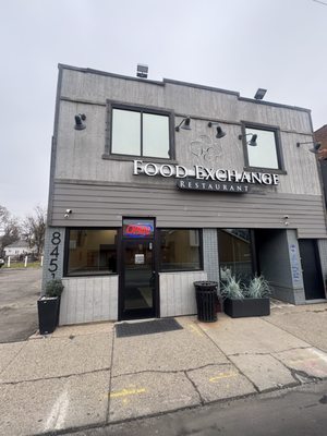 Food Exchange Restaurant by null