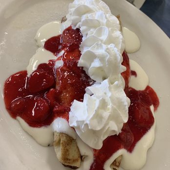 Brandon's Diner - Cream cheese and strawberry crepe - Breakfast & Brunch Near Me - Riverside, California