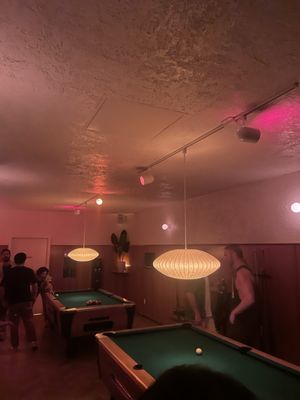 Twins Lounge by null