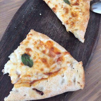 Zaytinya - Peynirli pede, whaaat?? Turk tom sauce w/ cinnamon + oregano + halloumi cheese. Good - Greek Near Me - Washington, DC, District of Columbia