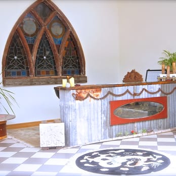 Barn Life Recovery - Reception - Counseling & Mental Health Near Me - Costa Mesa, California Barn Life Recovery - Reception - Counseling & Mental Health Near Me - Costa Mesa, California