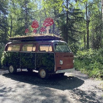 Alaska Botanical Garden - Flower Bus - Botanical Gardens Near Me - Anchorage, Alaska