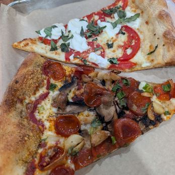 Pizza My Heart - Top: Virgin Creek Bottom: Big Sur - Pizza Near Me - San Jose, California Pizza My Heart - Top: Virgin Creek Bottom: Big Sur - Pizza Near Me - San Jose, California