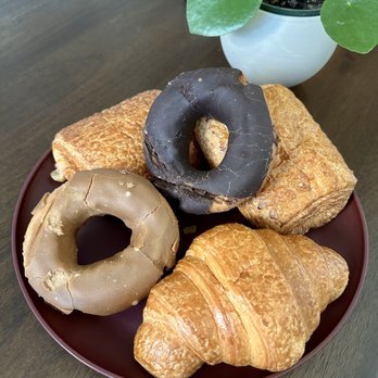 Les Deux Amis - Cafes Near Me - San Francisco, California