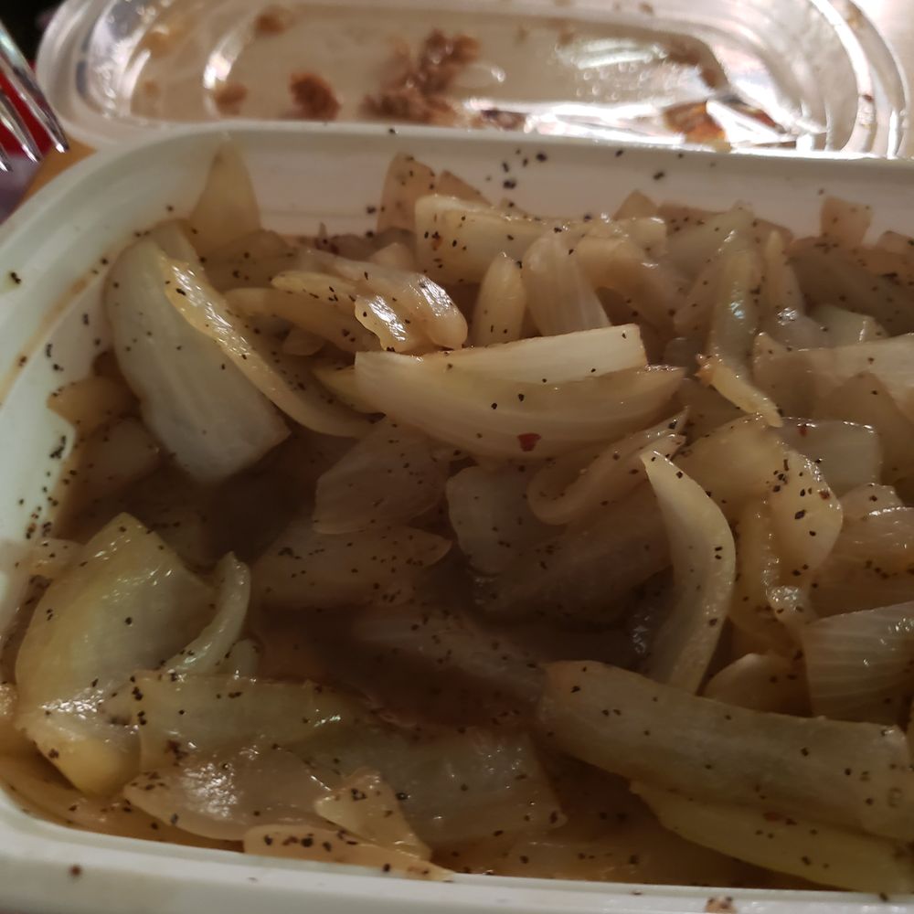 Lam's Garden - Plate of onions instead of chicken - Chinese Near Me - Nashville, North Carolina