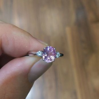Robson Jewelers - Jewelry Near Me - Bakersfield, California Robson Jewelers - Jewelry Near Me - Bakersfield, California