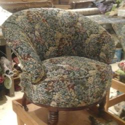 The Sewing Studio - Chair