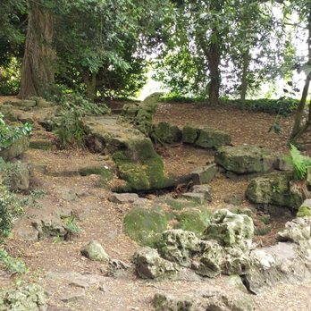 Royal Victoria Park - Fun boulder area. - Parks Near Me - Bath, BAS Royal Victoria Park - Fun boulder area. - Parks Near Me - Bath, BAS