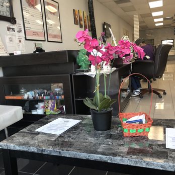 Savvy Nail Spa - Nail Salons Near Me - Detroit, Michigan Savvy Nail Spa - Nail Salons Near Me - Detroit, Michigan