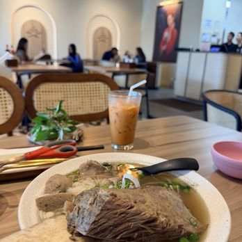 Pho Madame - Vietnamese Near Me - Roseville, California