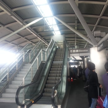 AirTrain - Trains Near Me - San Francisco, California AirTrain - Trains Near Me - San Francisco, California
