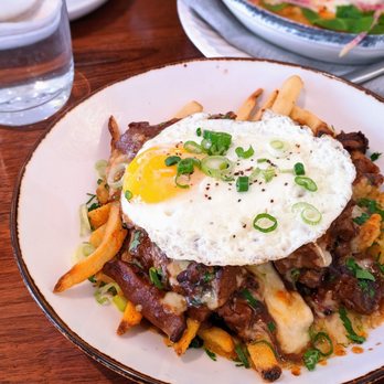 Unconventional Diner - French dip poutine - Breakfast & Brunch Near Me - Washington, DC, District of Columbia