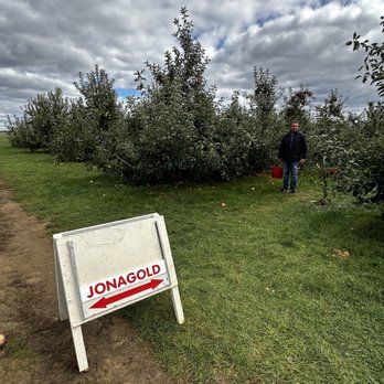 Battleview Orchards - Pick Your Own Farms Near Me - Freehold, New Jersey