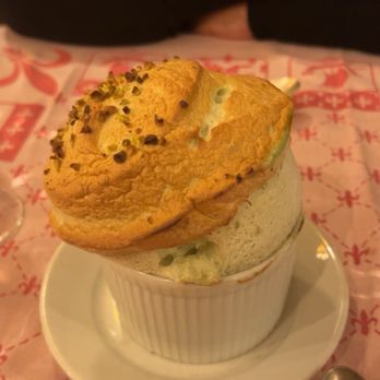 L'Auberge Bressane - Pistachio soufflé - French Near Me - Paris, 75