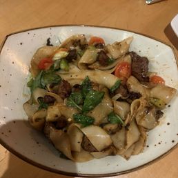 Drunken Noodles (Pad Kee Mow) Drunken Noodles (Pad Kee Mow)