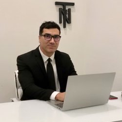 10 Tax Services - Tommy Navarro