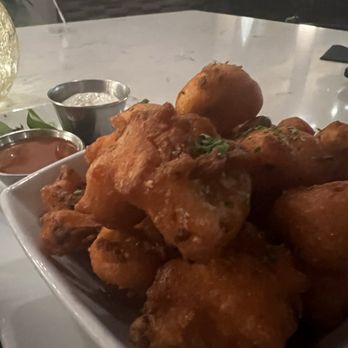 Ocado Restaurant - Crispy Buffalo Cauliflower - Vegan Near Me - Sherman Oaks, California Ocado Restaurant - Crispy Buffalo Cauliflower - Vegan Near Me - Sherman Oaks, California