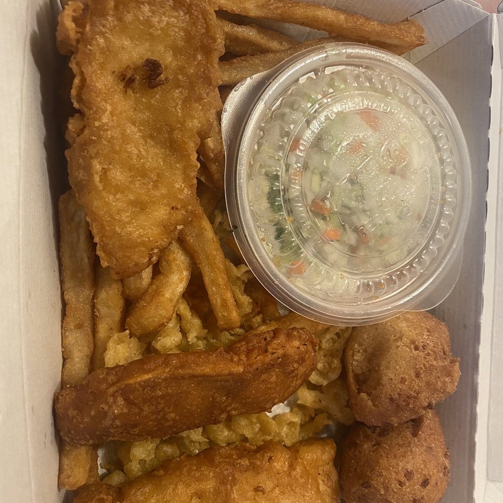 Long John Silver's - Supposed to be variety platter fish & chicken- all I got was 3 over cooked and old chicken. - Seafood Near Me - Yucaipa, California Long John Silver's - Supposed to be variety platter fish & chicken- all I got was 3 over cooked and old chicken. - Seafood Near Me - Yucaipa, California