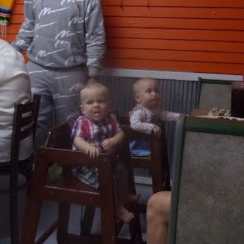 Taqueria Carlito - Kiddos on a Sunday - Mexican Near Me - Eagle Rock, Missouri