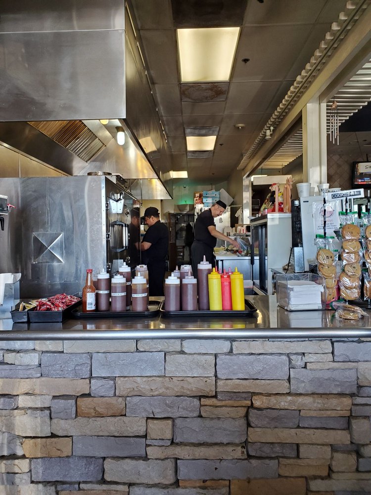 Hoggs Gourmet Grill