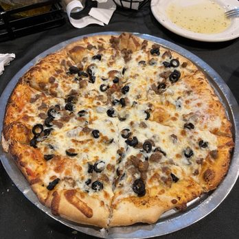 Roma - Beef, Olive Pizza - the best Dough ! - Italian Near Me - Scottsbluff, Nebraska Roma - Beef, Olive Pizza - the best Dough ! - Italian Near Me - Scottsbluff, Nebraska