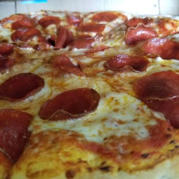 Big T's Pizza - Pizza Near Me - Rialto, California Big T's Pizza - Pizza Near Me - Rialto, California