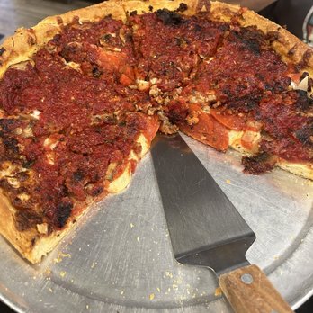 Dobro's Restaurant - Their 12 inch Chicago style deep dish pizza. - Italian Near Me - Deland, Florida Dobro's Restaurant - Their 12 inch Chicago style deep dish pizza. - Italian Near Me - Deland, Florida