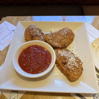 The Cheesecake Factory - Crispy Fried Cheese - New American Near Me - Columbus, Ohio The Cheesecake Factory - Crispy Fried Cheese - New American Near Me - Columbus, Ohio