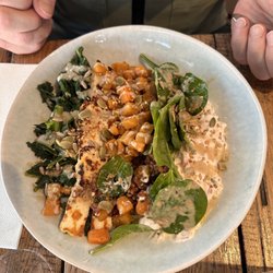 Le Pachyderme - Buddha Bowl Green. Looks can be deceiving.
