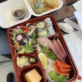 Sushi Mago - Sashimi bento box lunch - Sushi Bars Near Me - Victoria, British Columbia Sushi Mago - Sashimi bento box lunch - Sushi Bars Near Me - Victoria, British Columbia