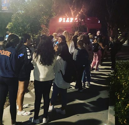 Angelenos' Wood Fired Pizza Catering by null