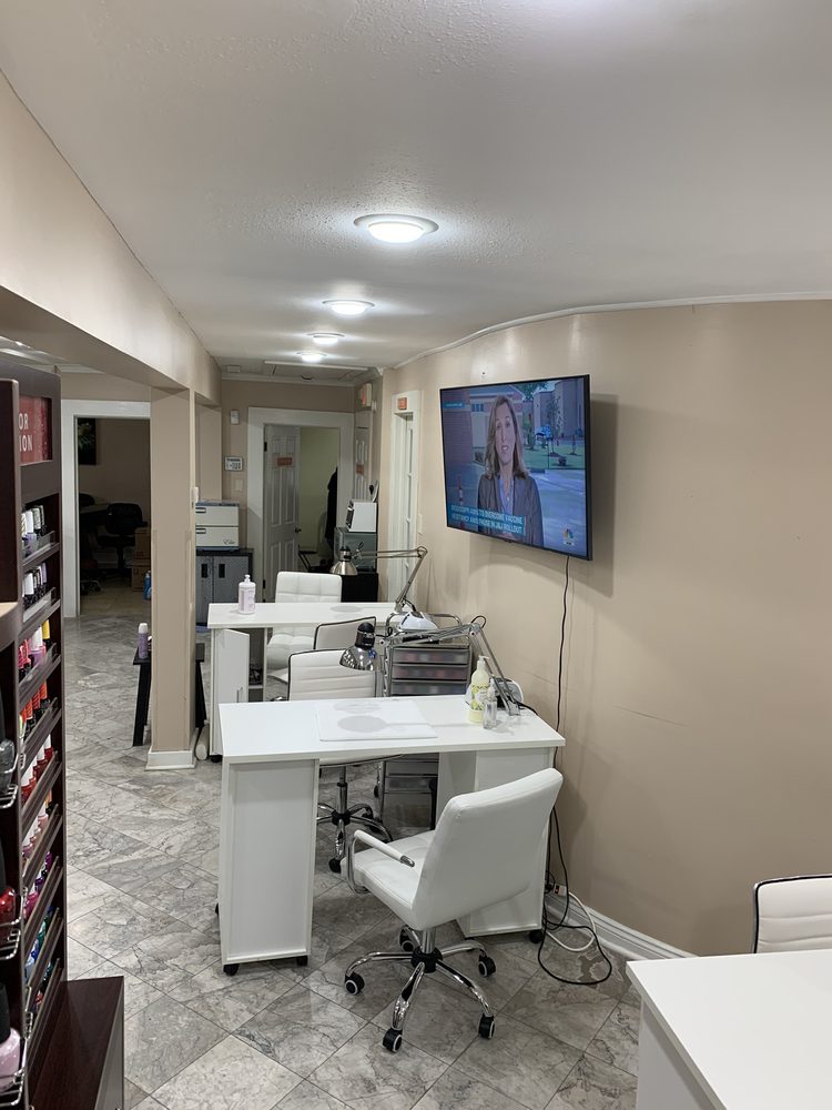 SOPHIA’S NAILS Updated October 2024 63 Photos & 48 Reviews 5601 Tchoupitoulas St, New