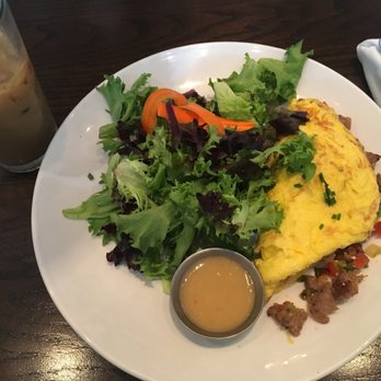 Maplewood Kitchen and Bar - Maple wood omelette with an iced latte - Breakfast & Brunch Near Me - Cincinnati, Ohio Maplewood Kitchen and Bar - Maple wood omelette with an iced latte - Breakfast & Brunch Near Me - Cincinnati, Ohio