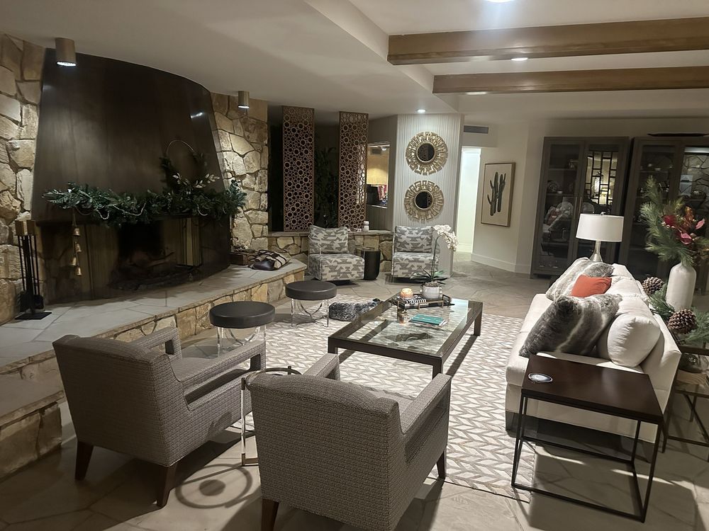 Slide of Candor Construct & Roofing