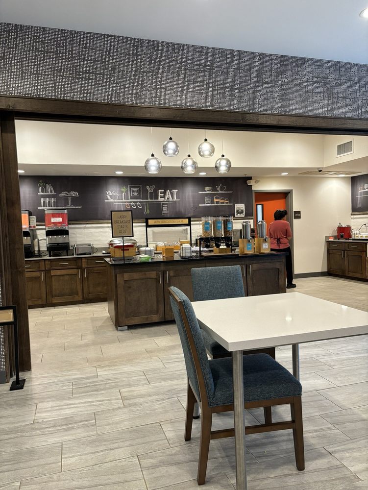 HAMPTON INN OLD BRIDGE Updated October 2024 14 Photos & 15 Reviews