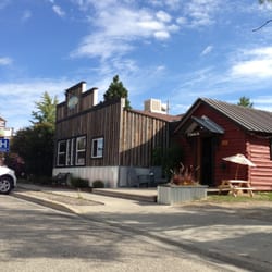 Big Hole Bagel & Bistro