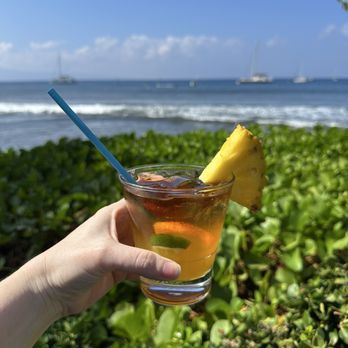 Aloha Mixed Plate - Mai Tai - Hawaiian Near Me - Lahaina, Hawaii