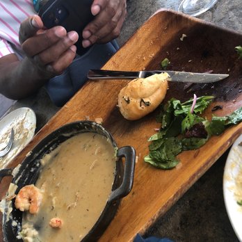A'Bouzy - Seafood pie Gone! - Champagne Bars Near Me - Houston, Texas
