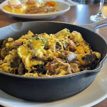 Brix Tavern - Tualatin - CARLTON FARMS COUNTRY HAM SKILLET - Breakfast & Brunch Near Me - Tualatin, Oregon Brix Tavern - Tualatin - CARLTON FARMS COUNTRY HAM SKILLET - Breakfast & Brunch Near Me - Tualatin, Oregon