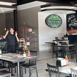 Pure Pho and Grill - Nice staff