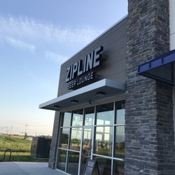 Zipline Beer Lounge - Outside entrance