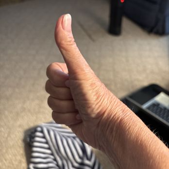 Kitchen 218 - Thumbs up! - Chicken Wings Near Me - Pulaski, Tennessee