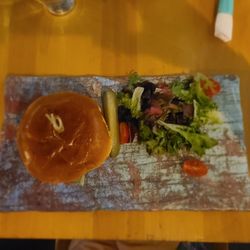 Seven Lakes Station - Cheeseburger with salad