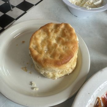Midnight Diner - Biscuit - Diners Near Me - Charlotte, North Carolina