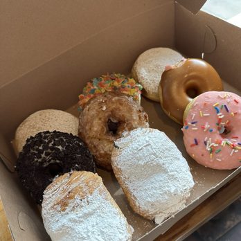 Freddy Donuts - Desserts Near Me - Fredericksburg, Virginia